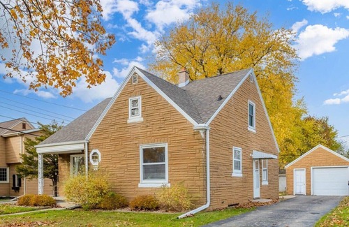 Appleton House | Verbrick Street Vacation