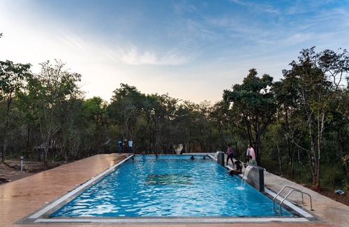 Haliyal Hotel | Verdant Cottages
