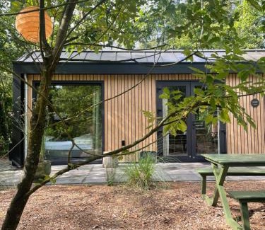 Nunspeet Ski Chalet | Verde Tiny Lodge tinyhouse