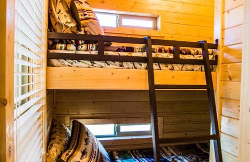 Cherry Resort | Verde Valley Canyon View Cottage 6