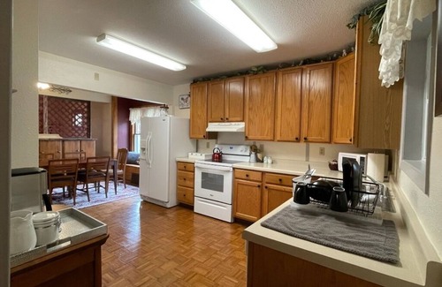 Verdigre House | Verdigre - Parkside Cottage