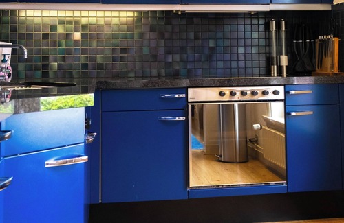 Alkmaar Apartment | Verdronkenoord 57 - Right in the heart of Alkmaar, your place by the canal