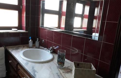 Linhares de Cima House | Vermarl