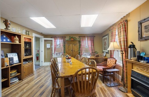 Soudan Bed & Breakfast | Vermilion Park Inn - Historic Bed and Breakfast - call 218-753-2333