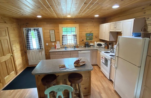 Andover Cabin | Vermont's BEST Cabin for Summer Adventure at Trail End Ranch!
