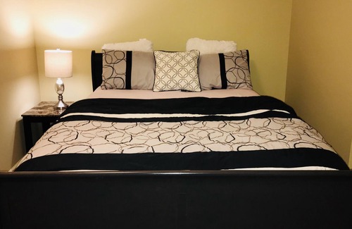 Vernon House | Vernon Home With True Okanagan Lifestyle & View