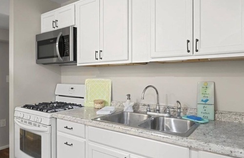 Sylvan Beach House | Verona Beach House: minutes to Sylvan/Verona Beach, Oneida Lake, Amusement park