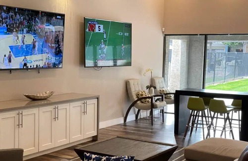 Dobson Ranch Apartment | Verona Domus Inspirationis