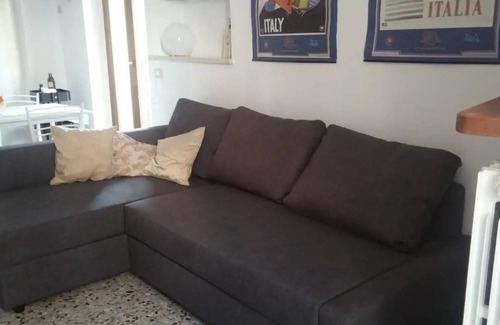 Verona City Centre Apartment | Verona up to you App. garden with car/bike park