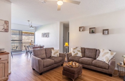 Nelson Bay Apartment | Veronica Court 1, 4 Weatherly Cl - Aircon