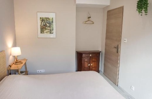 Epinal Apartment | Verrière & parement en centre-ville