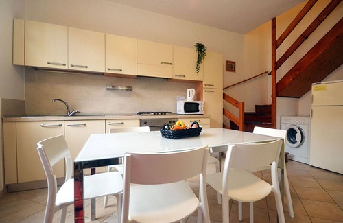 Lido delle Nazioni House | vertical house with garden with parking and large covered patio