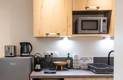 Charpennes - Charmettes Apartment | Vertigo - Charpennes 15 mn to Lyon city center