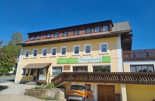 Bischofsgruen House | Verwöhn-Pension Wiesengrund