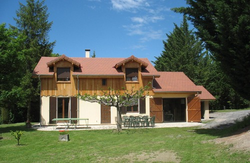 Chorges Ski Chalet | Very beautiful chalet at the edge of the lake of Serre Ponçon 10 people
