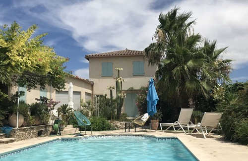 Lunel Villa | Very beautiful villa, comfortable and very bright, in a residential area.
