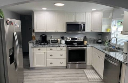 Largo House | Very clean, close to the beach and great for long term stays as well. Huge yard