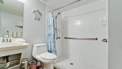Trailer Estates Apartment | Very Close To IMG Academy, Beaches, Restaurants