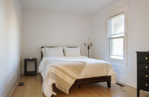 Witmer Apartment | Very Comfy Farmhouse Apartment Unit A, 1st FL