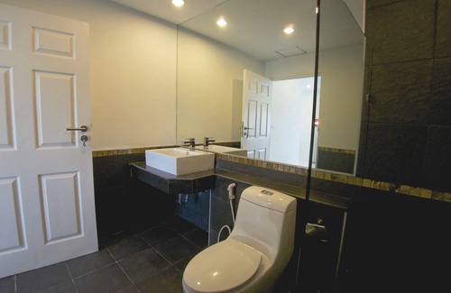 Phuket Condo | Very Large 2 Bedroom 88 Sqm ! Phuket Town Central Festival ,muai Thai Area