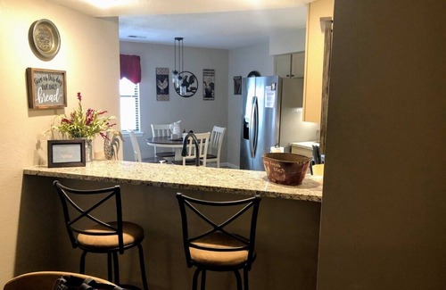 Table Rock Condo | Very Nice 2-Bed, 2-Bath Condo, Just Steps Off the No. 1 Green in Pointe Royale
