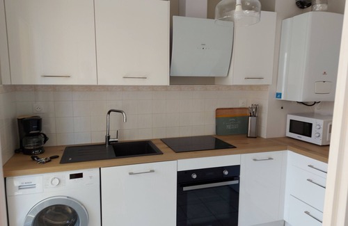 Bourgenay Apartment | Very nice apartment 100m from the seafront (adjacent street) Classified 3 *.