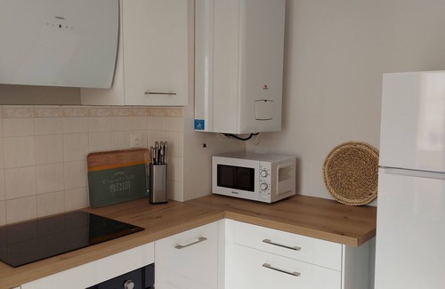 Bourgenay Apartment | Very nice apartment 100m from the seafront (adjacent street) Classified 3 *.