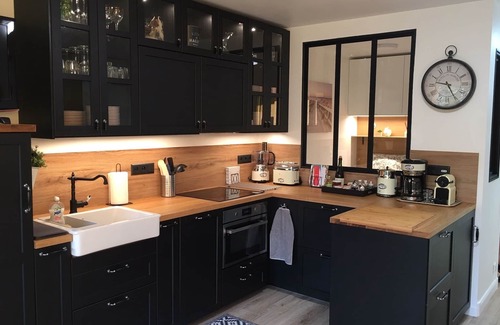 Deauville City Centre Apartment | Very nice apartment with sunny terrace in ground garden. Private parking.