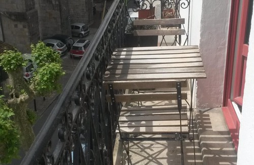 Saint-Jean-de-Luz City Center Apartment | Very nice flat, fully renovated, in the heart of the historic part of the city