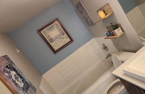 Ahuntsic-Cartierville Apartment | Very nice place to stay, close to downtown and airport, Free parking