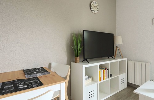 Tours Apartment | Very nice studio Tours