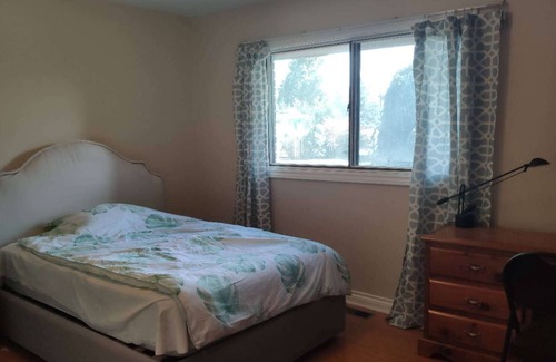 Markham House | Very quiet and safe community.