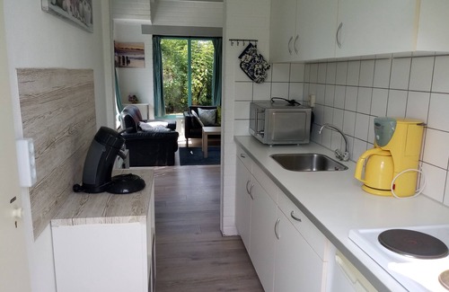 Dirkshorn House | Very well-kept stone bungalow in a quiet location, WLAN, very good facilities