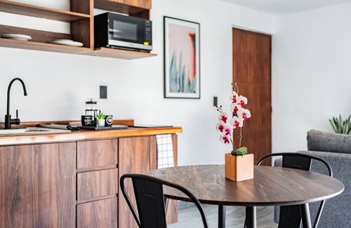 Santa Maria la Ribera Apartment | VH | Despierta en Sta Ma la Ribera | 1BR+gym | 103