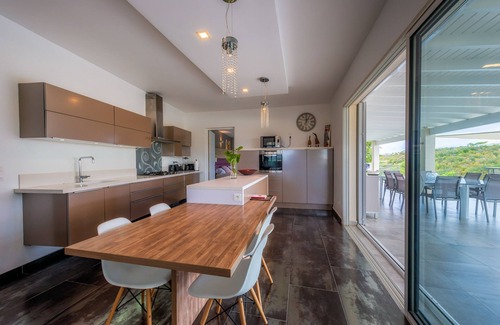 Les Terres Basses Villa | Villa Ellia