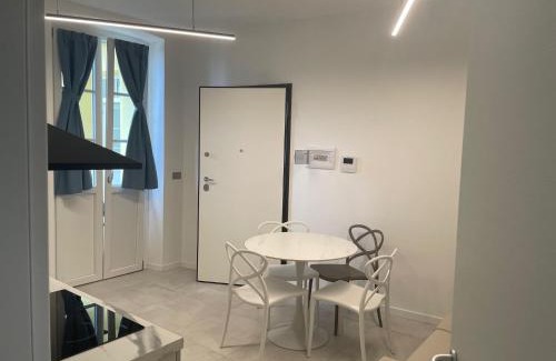 Caselle Torinese Apartment | Via Ai Portici Suite