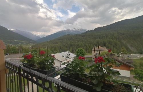 Turri Piano Apartment | Via Cancano Valdidentro-Bormio