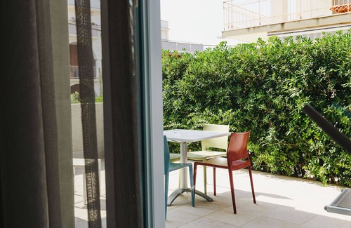 Torre Canne Apartment | Via del Faro Apartments - OVEST