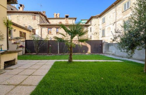 Gubbio Apartment | Via Mazzini 23A