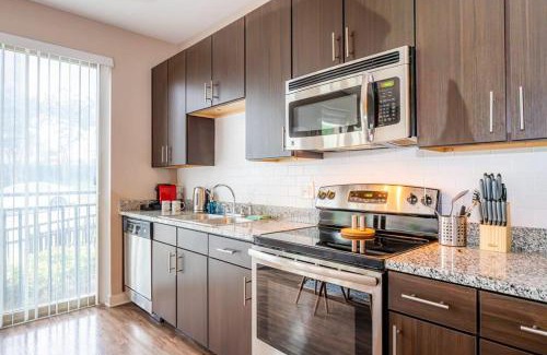 Downtown Apartment | Viagem Durham Home 1BR with Gym