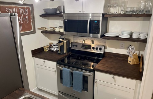 Diamondhead Condo | Vibez on the Lanai @ Diamondhead