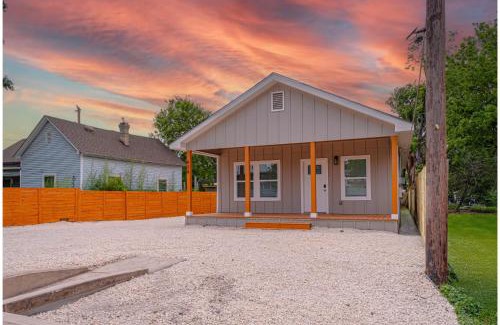 Denver Heights House | Vibrant 4BR3BA Oasis Near Happy Downtown