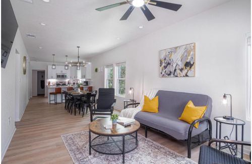 Denver Heights House | Vibrant 4BR3BA Oasis Near Happy Downtown