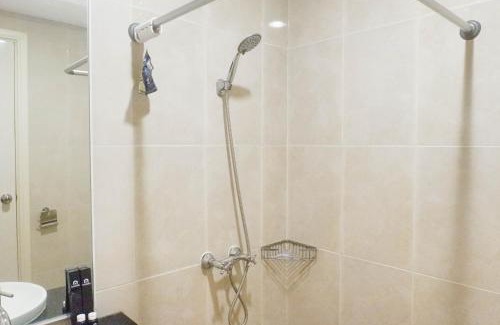 Surabaya Apartment | Vibrant and Luxurious 2BR Apartment at Trillium Residence Surabaya By Travelio