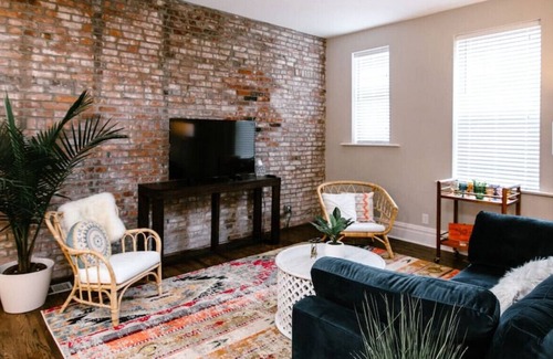 Tower Grove East Apartment | Vibrant Boho Abode - Walk to Tower Grove Park