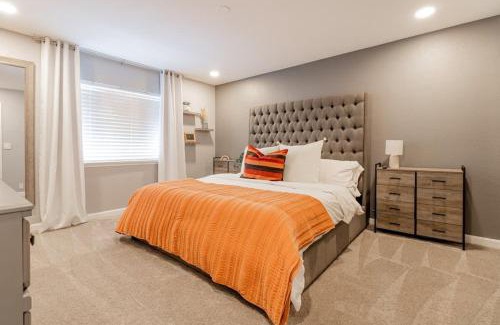 Northwest Reno House | Vibrant Boho Home 3 Bed Pet Friendly
