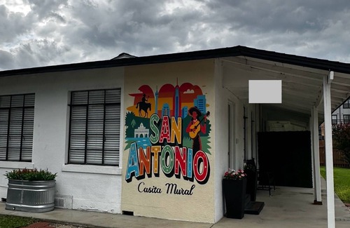 Downtown San Antonio House | Vibrant Downtown Casita with a Mural!