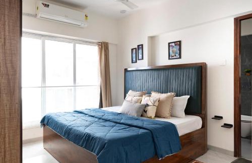 Kalina Apartment | Vibrant, Elegant 2bhk Apt nr BKC