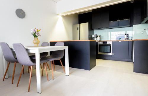 Punavuori Apartment | Vibrant Helsinki Stay 5 Min to Design District