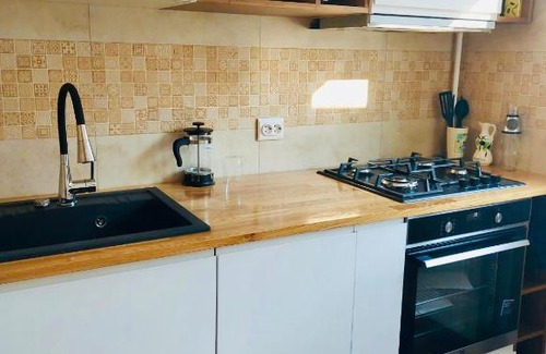 Sector 3 Apartment | Vibrant “Little Jewellery” Flat